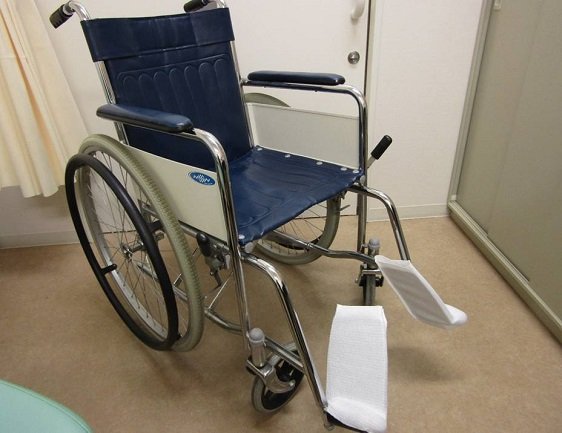 車いすのフィットレストに装着