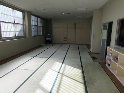 旧病棟 大部屋の様子